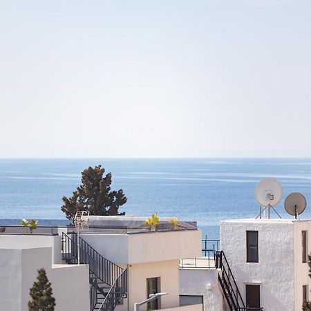 Luxurious 3-Bedroom Seaside Retreat Fully Renovated In 2025 Atina Dış mekan fotoğraf