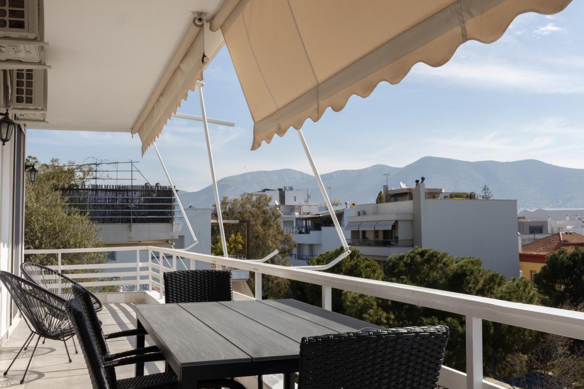 Luxurious 3-Bedroom Seaside Retreat Fully Renovated In 2025 Atina Dış mekan fotoğraf