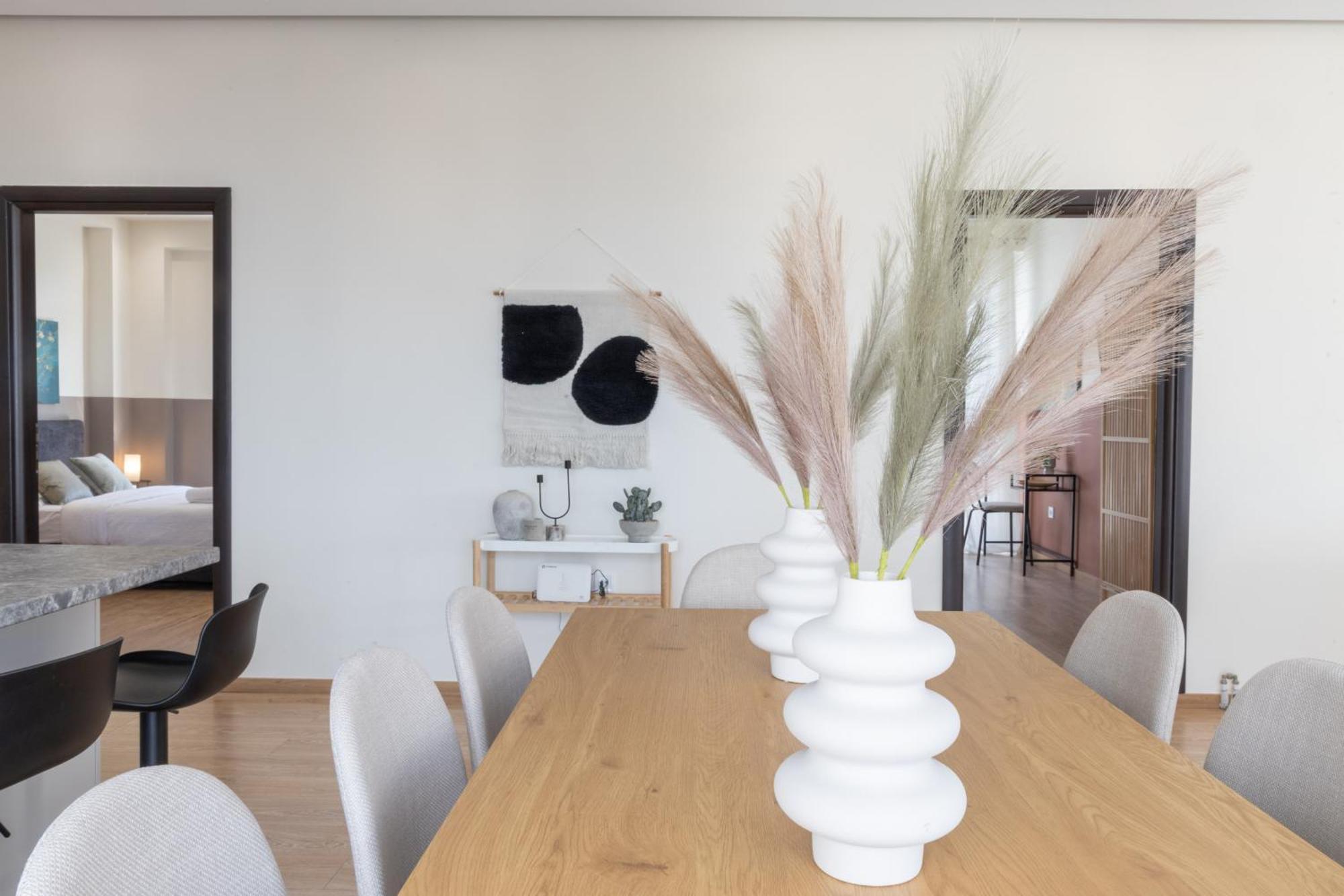 Luxurious 3-Bedroom Seaside Retreat Fully Renovated In 2025 Atina Dış mekan fotoğraf