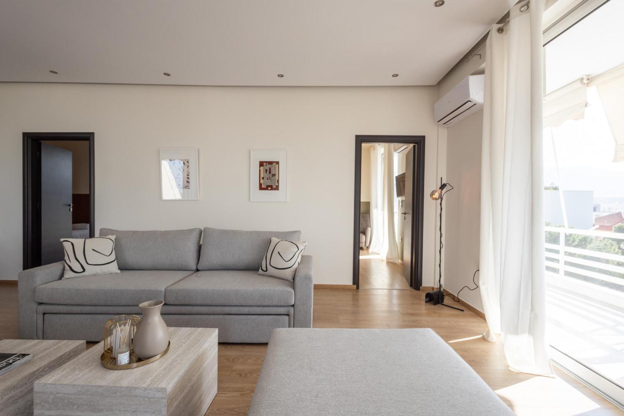 Luxurious 3-Bedroom Seaside Retreat Fully Renovated In 2025 Atina Dış mekan fotoğraf