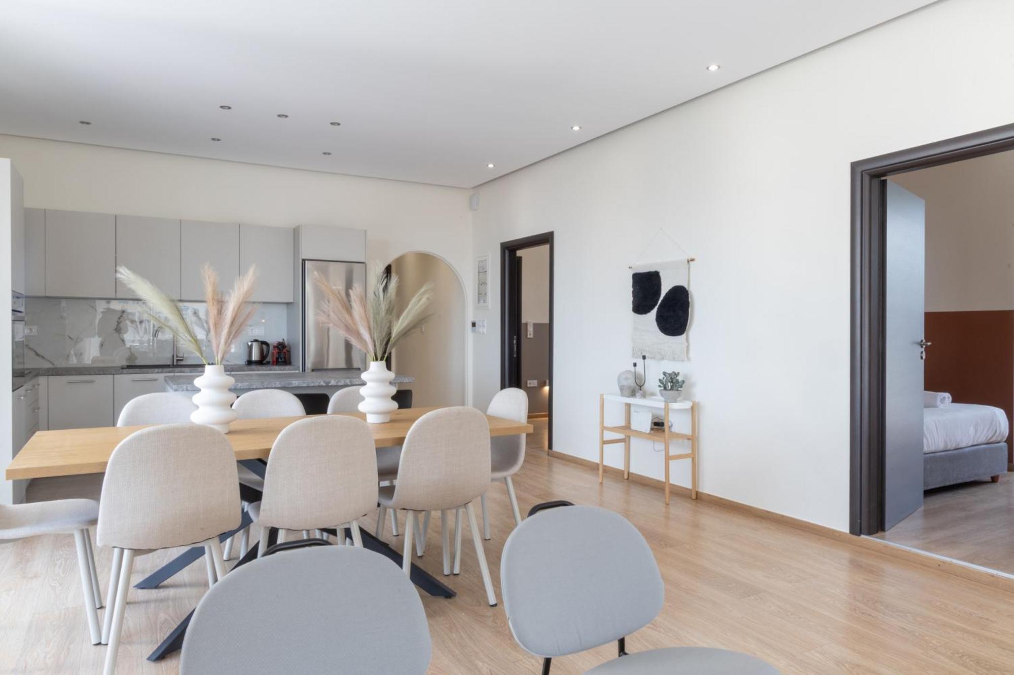 Luxurious 3-Bedroom Seaside Retreat Fully Renovated In 2025 Atina Dış mekan fotoğraf